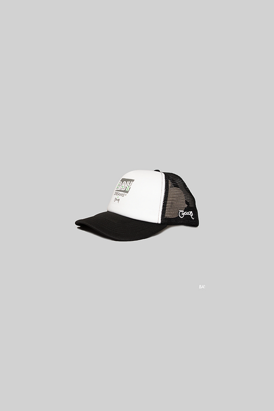 UNISEX BAY DREAMS TRUCKER CAP