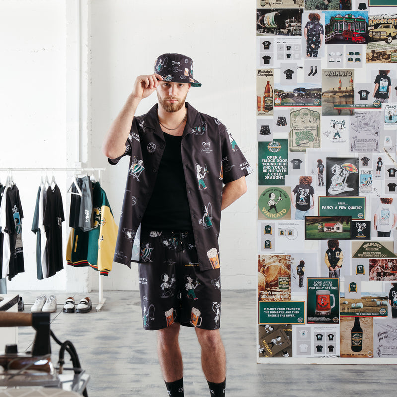 CRATE X WILLIE THE WAITER PARTY SHORTS