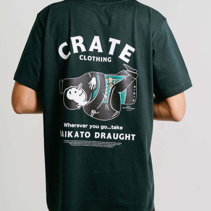 CRATE X WILLIE THE WAITER BEER HUG TEE