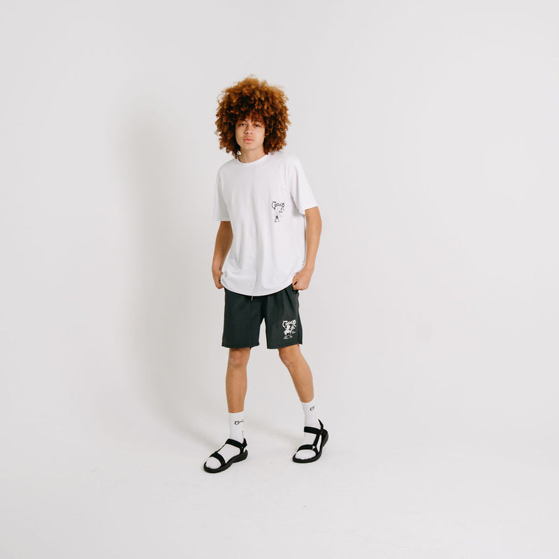CRATE X WILLIE THE WAITER BEER HUG TEE