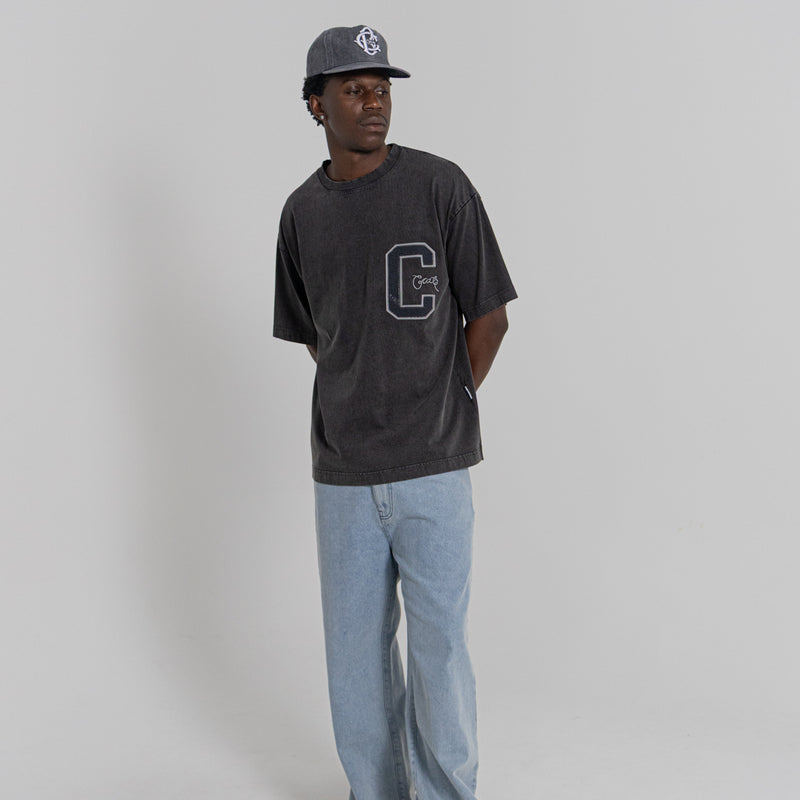 CRATE COLLEGE C VARSITY BOX FIT T-SHIRT