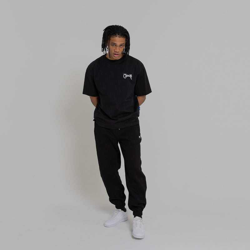 BASIC SCRIPT TRACKPANTS