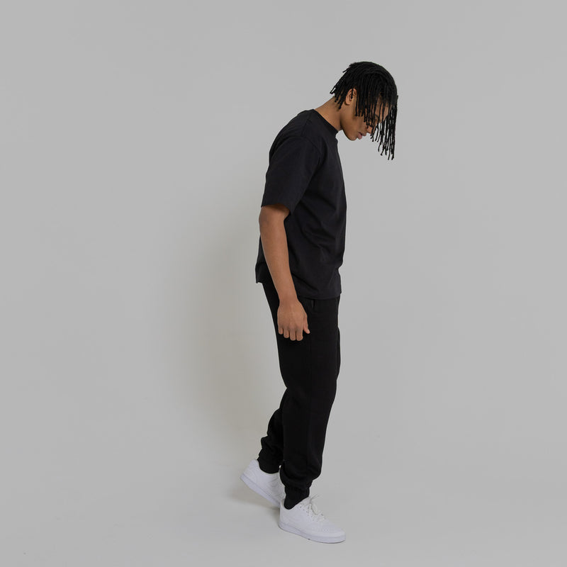 BASIC SCRIPT TRACKPANTS