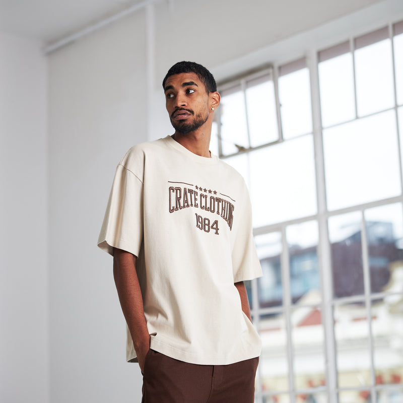 MEN'S VARSITY BOX FIT T-SHIRT